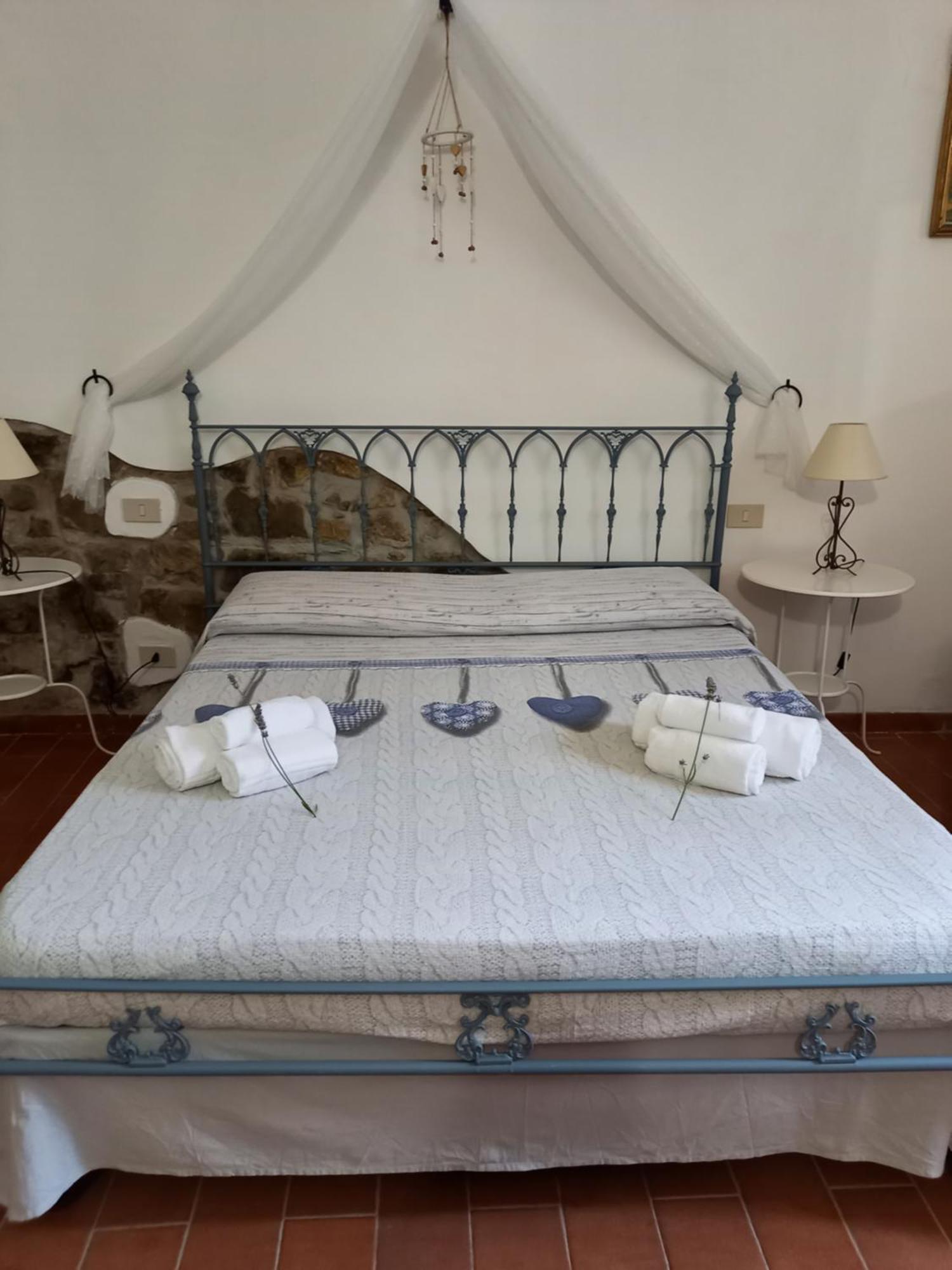 La Mariola Apartments Santa Luce Cameră foto